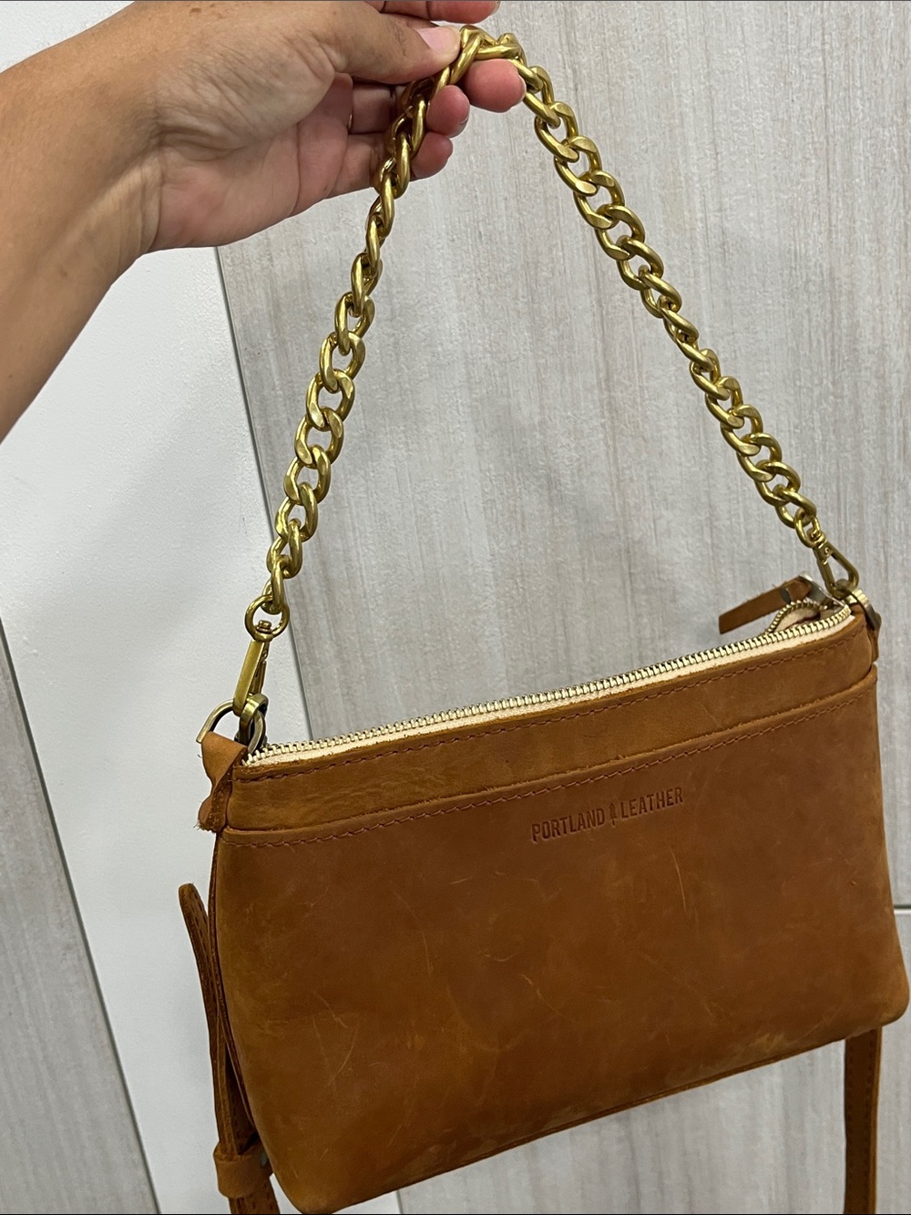 Portland Leather Poppy Women’s Leather Crossbody- Honey - Picture 6 of 15